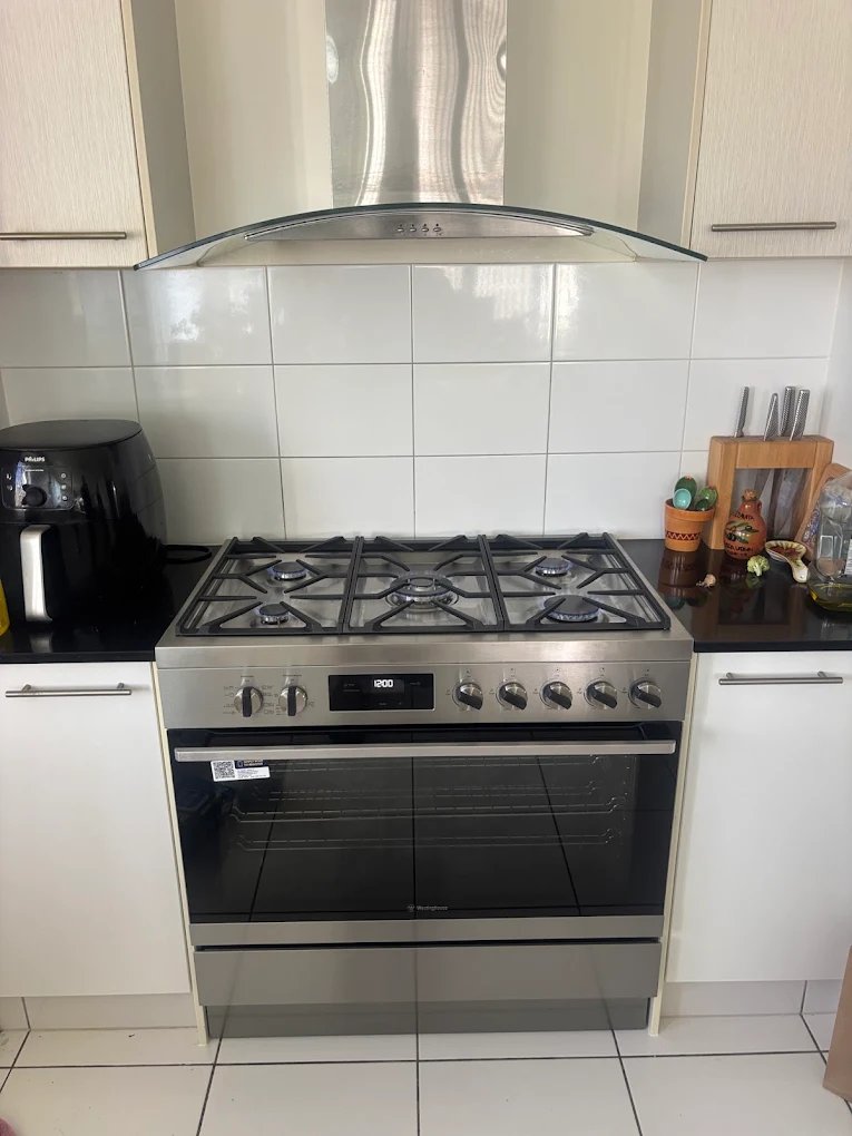 Freestanding gas cooker connection, Brent Smith Plumbing and Gas
