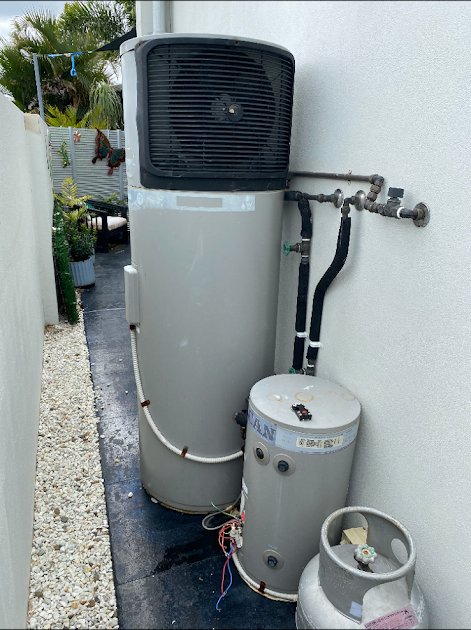 Heat pump hot water system installation, Brent Smith Plumbing and Gas