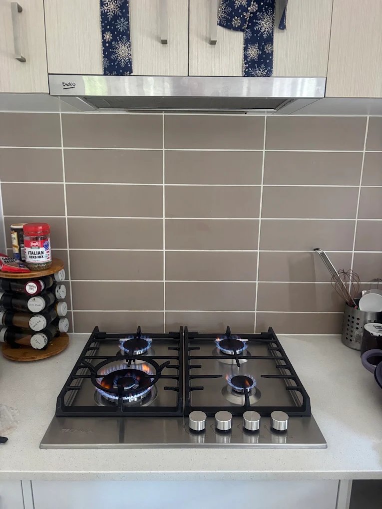 Gas cooktop install and test, Brent Smith Plumbing and Gas